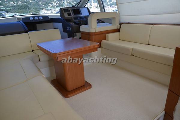 Ferretti 510