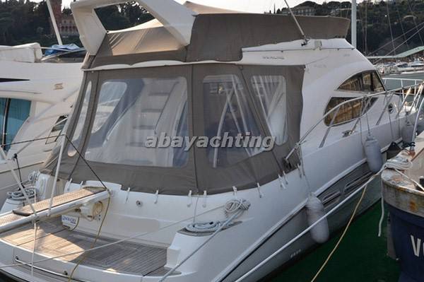 Sealine F42 (f 42)