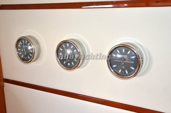 Pershing 50