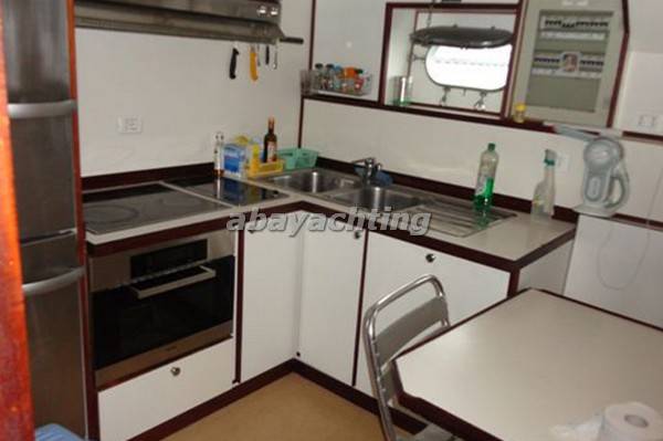 Benetti 30