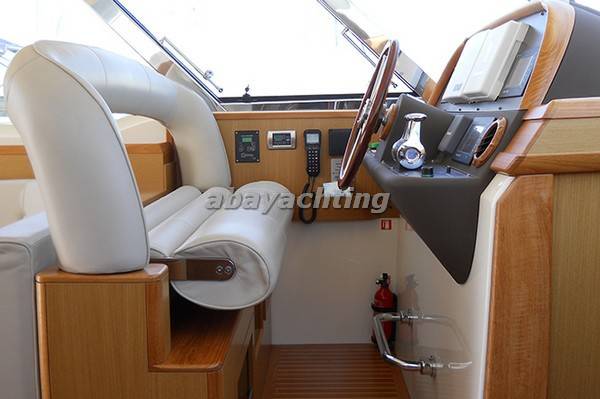 Mochi craft Dolphin 51
