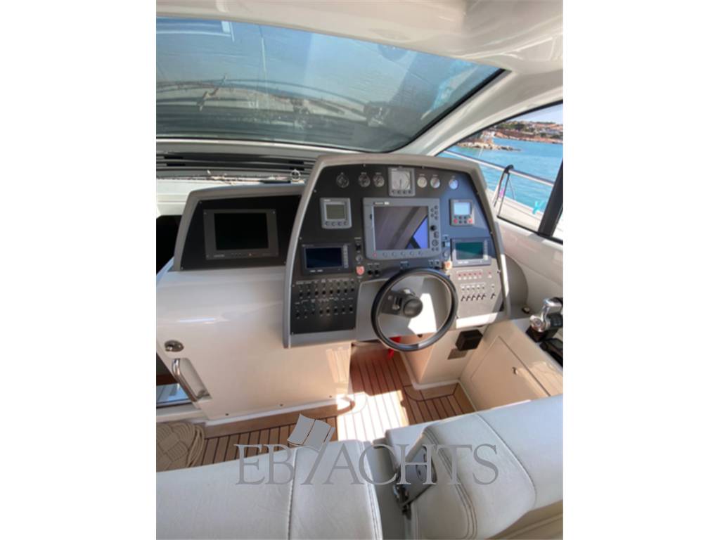 Pershing 56