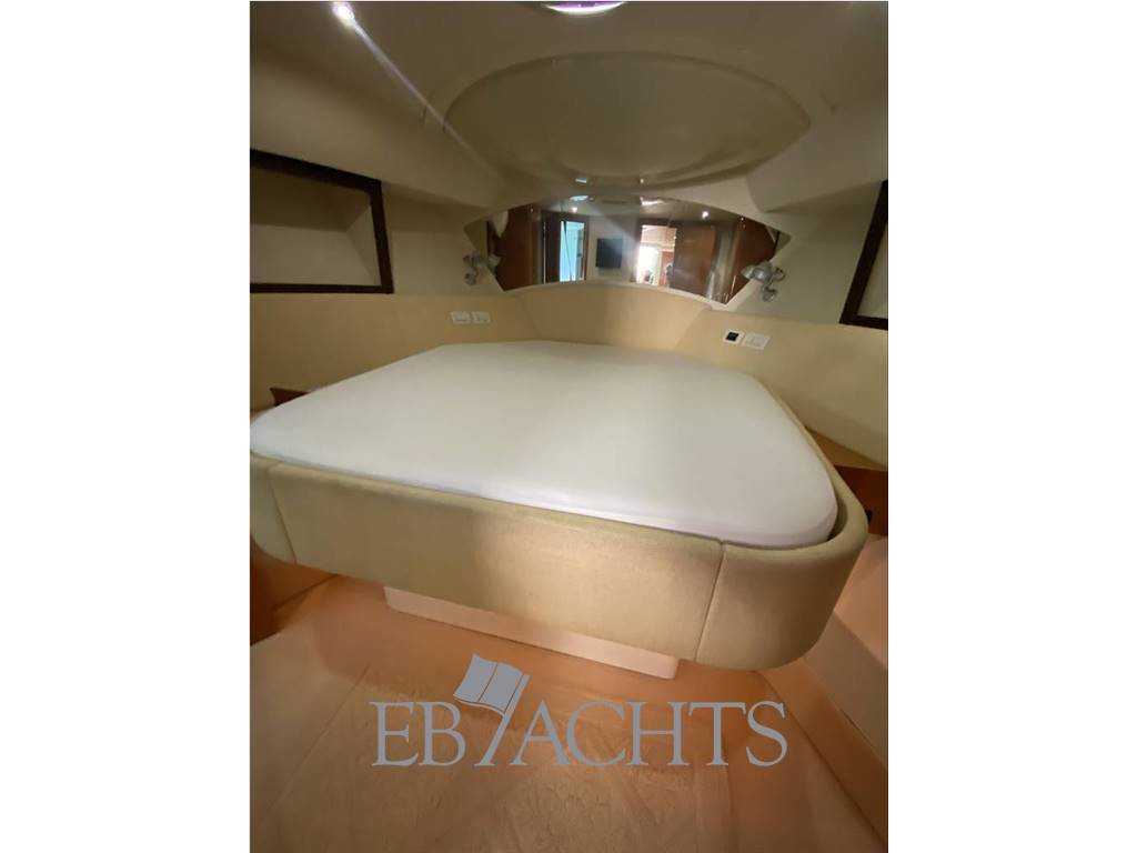 Pershing 56
