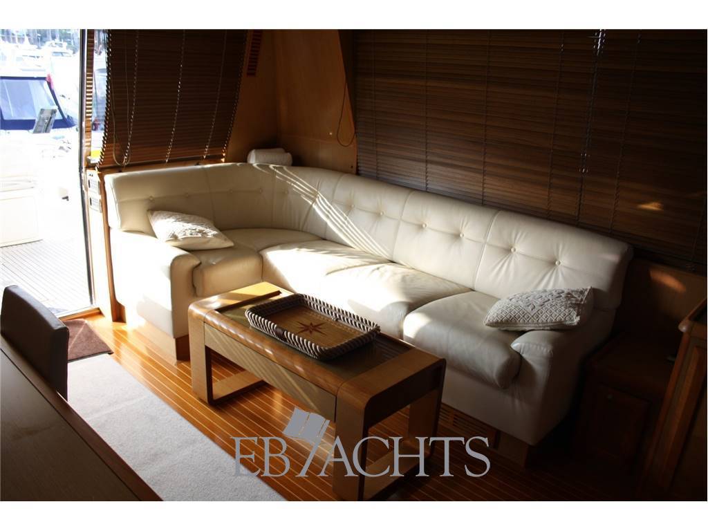 Mochi craft Dolphin 64 fly