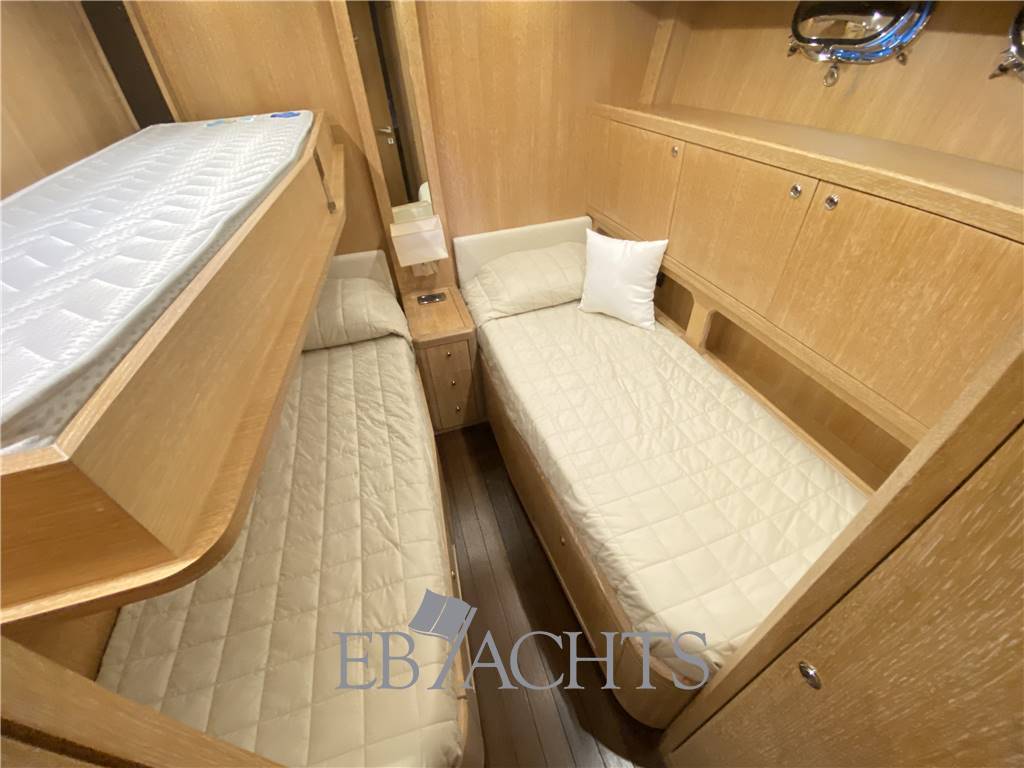 Overmarine Mangusta 72