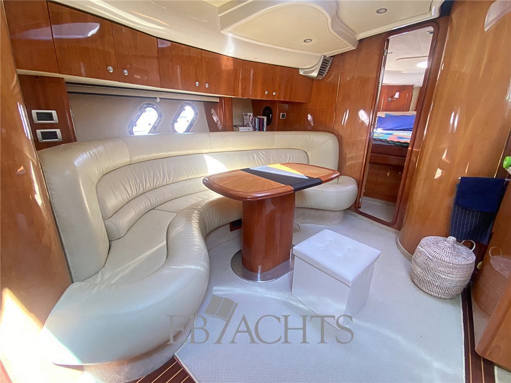 Cranchi 47 mediterranee hard top