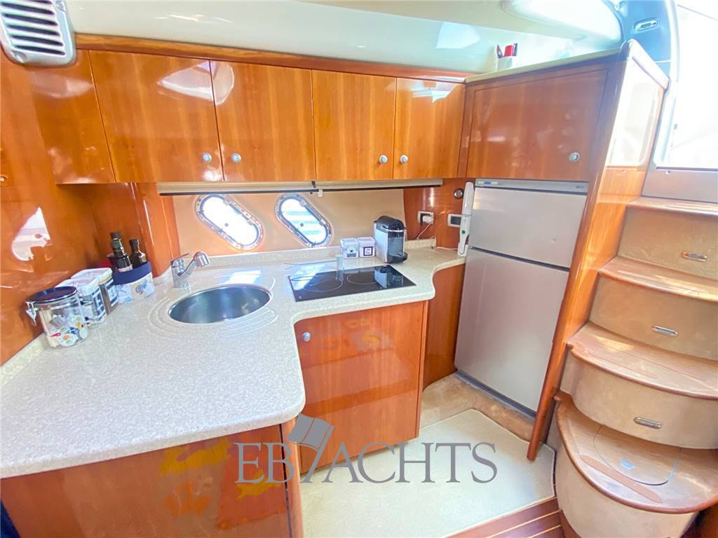 Cranchi 47 mediterranee hard top