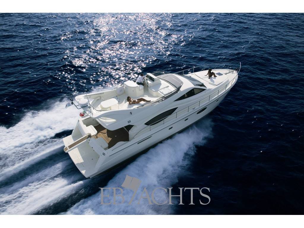 Ferretti yachts 550