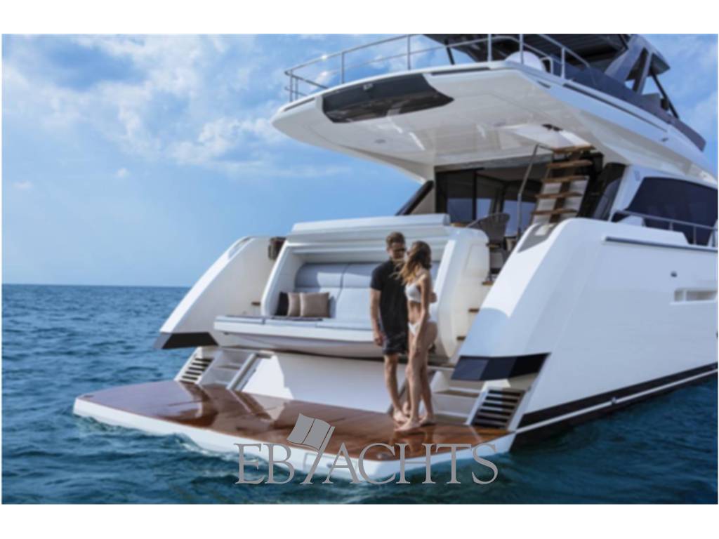 Ferretti yachts 720
