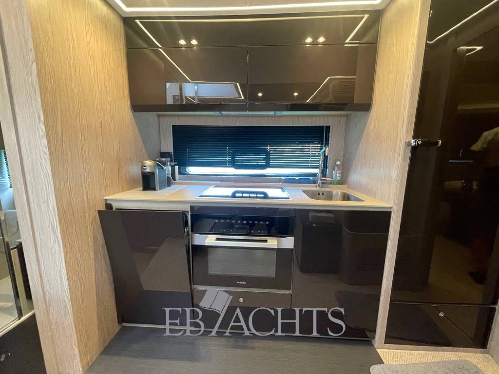 Azimut Atlantis 51