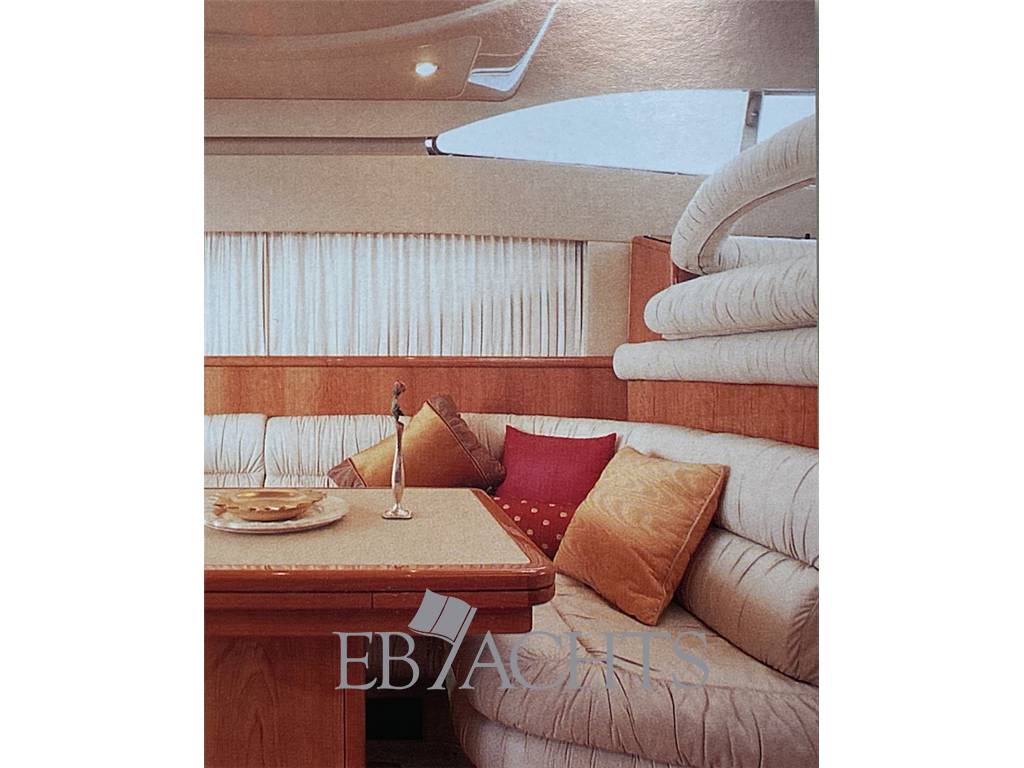 Ferretti yachts 430