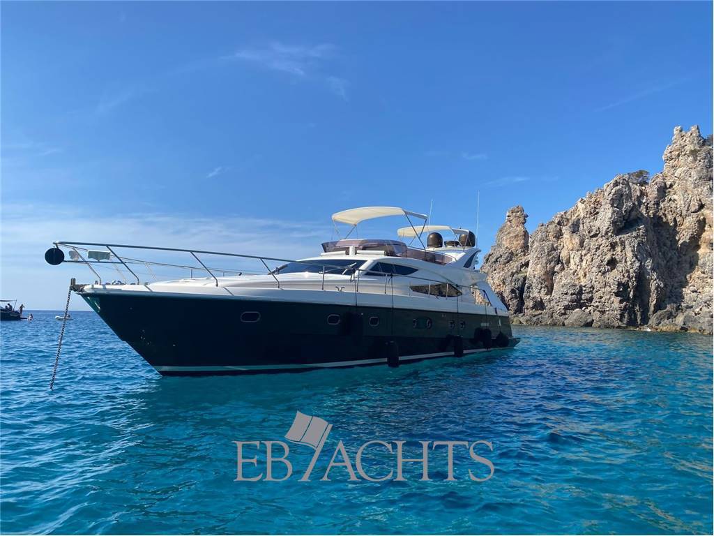 Ferretti yachts 620