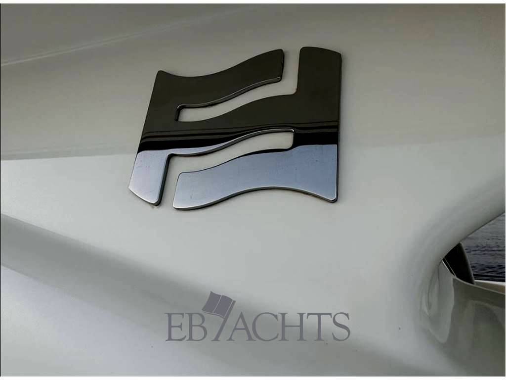 Ferretti yachts 630