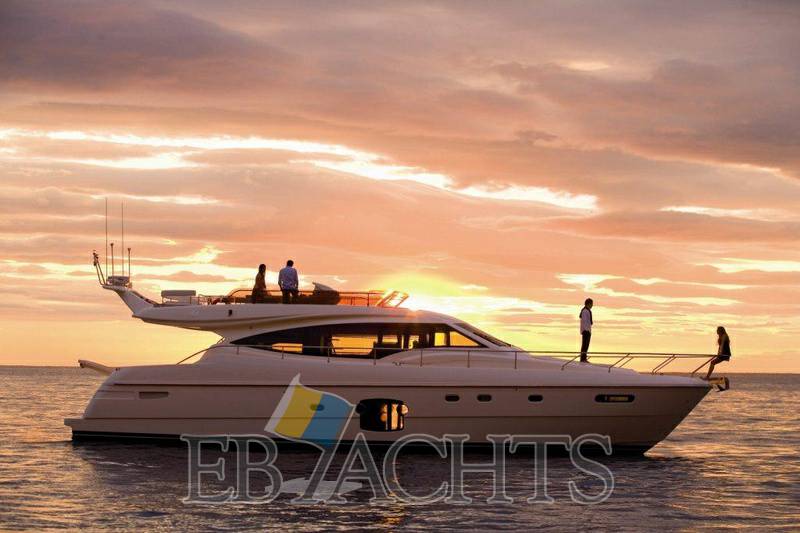 Ferretti yachts 592