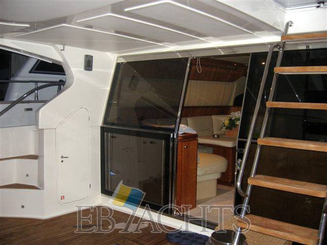 Ferretti yachts 620