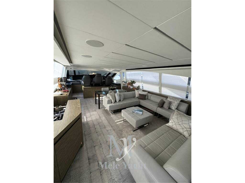 Pershing spa 82 vhp