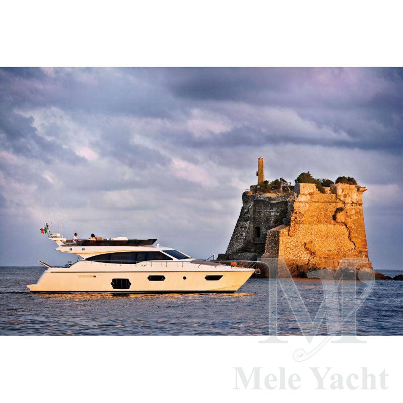Ferretti 570