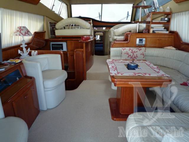 Ferretti yachts 53