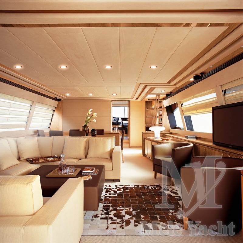 Ferretti 830 hard top