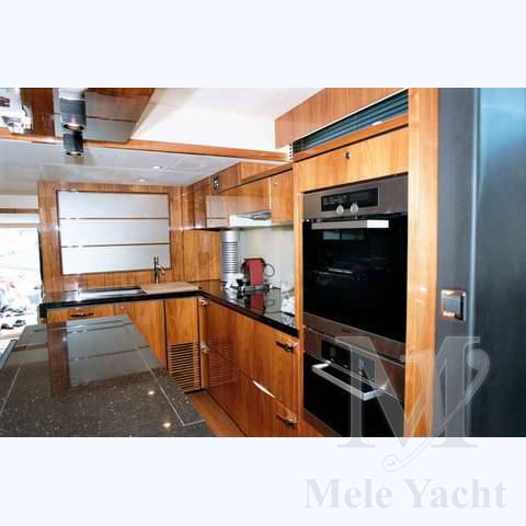 Fairline Squadron 78