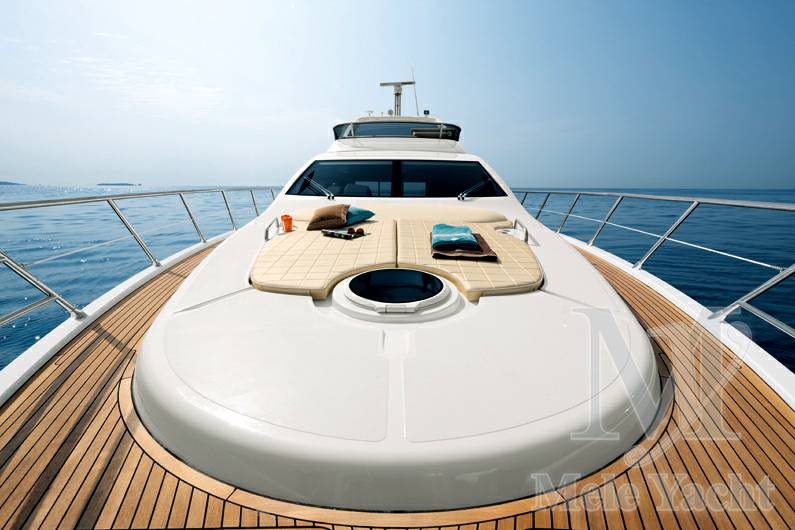 Azimut yachts Az 64 fly