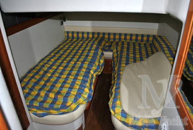 Airon marine 4300 t-top