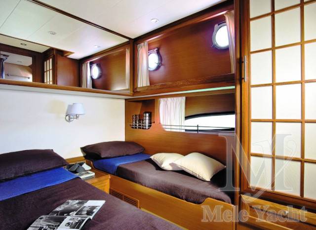 Mochi craft dolphin 54 Dolphin 54