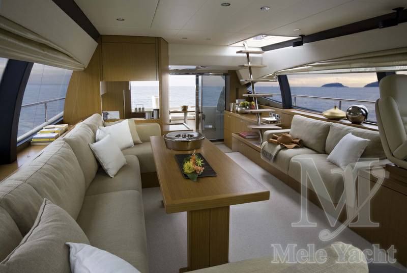 Ferretti 592