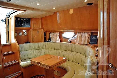 Uniesse 42 open