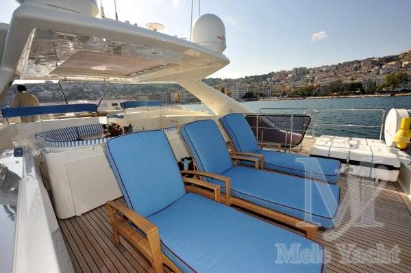Ferretti yachts Custom line 97