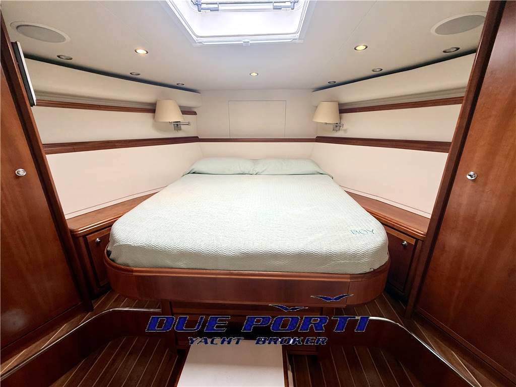 Bertram yacht 630 convertible
