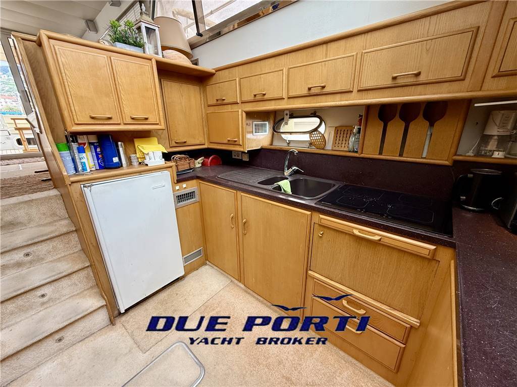 Fairline 50 fly