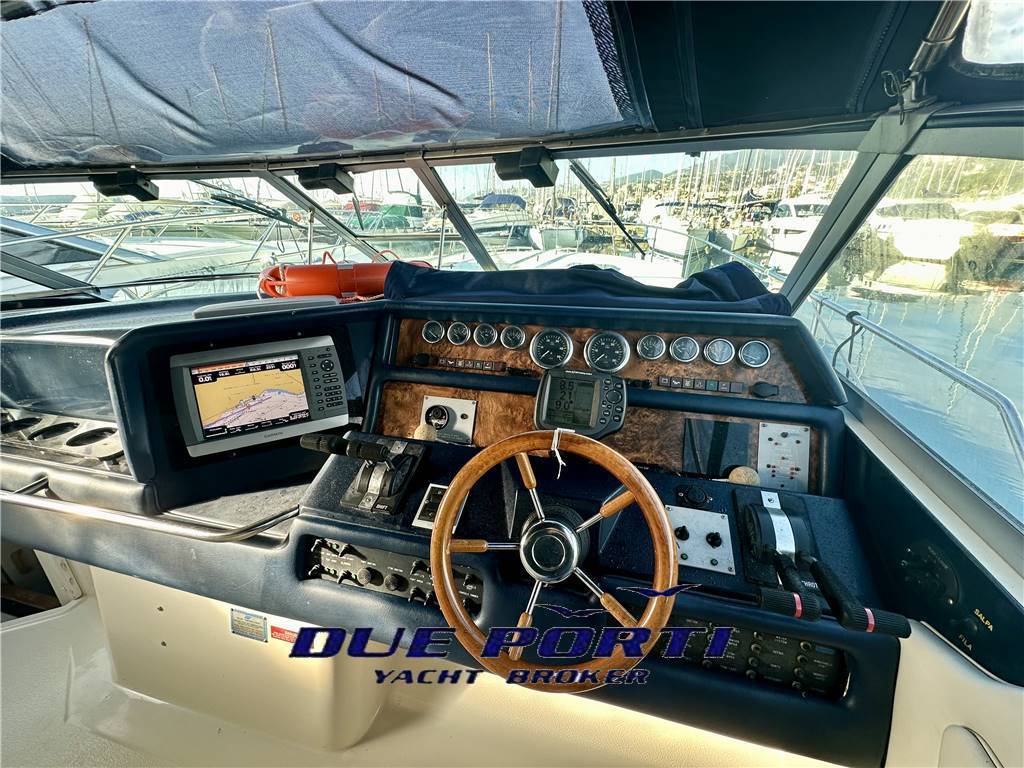 Sea ray 350 sundancer