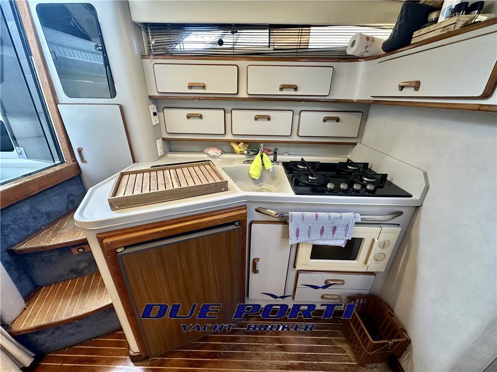 Sea ray 350 sundancer