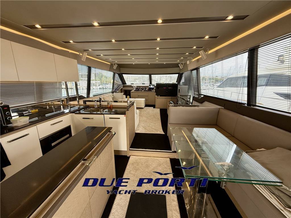 Prestige 680 fly