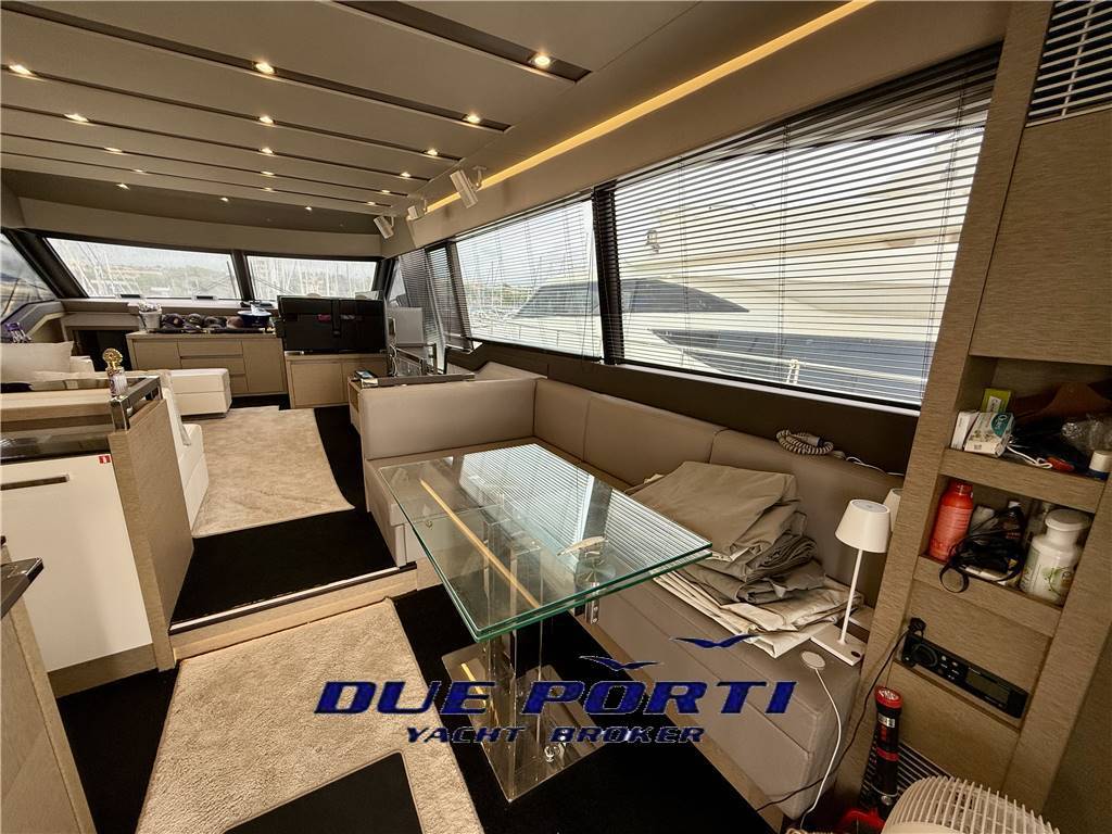Prestige 680 fly
