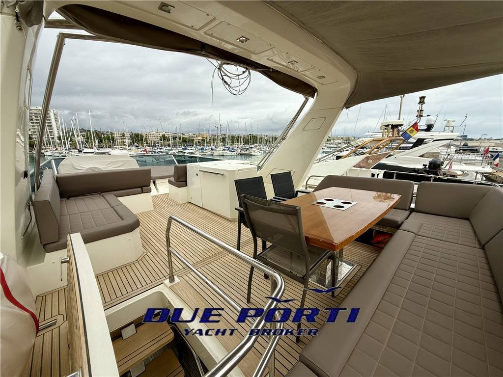 Prestige 680 fly