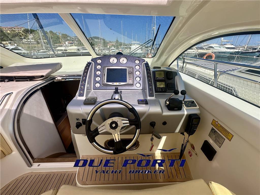 Airon marine 4300 t-top