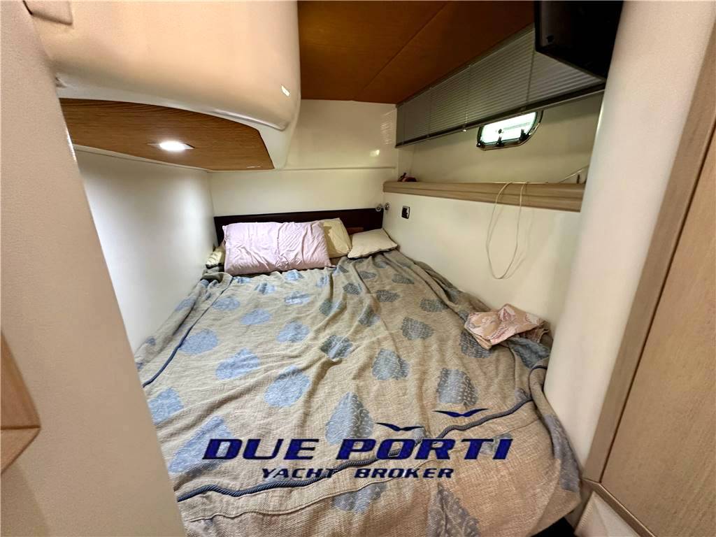 Airon marine 4300 t-top