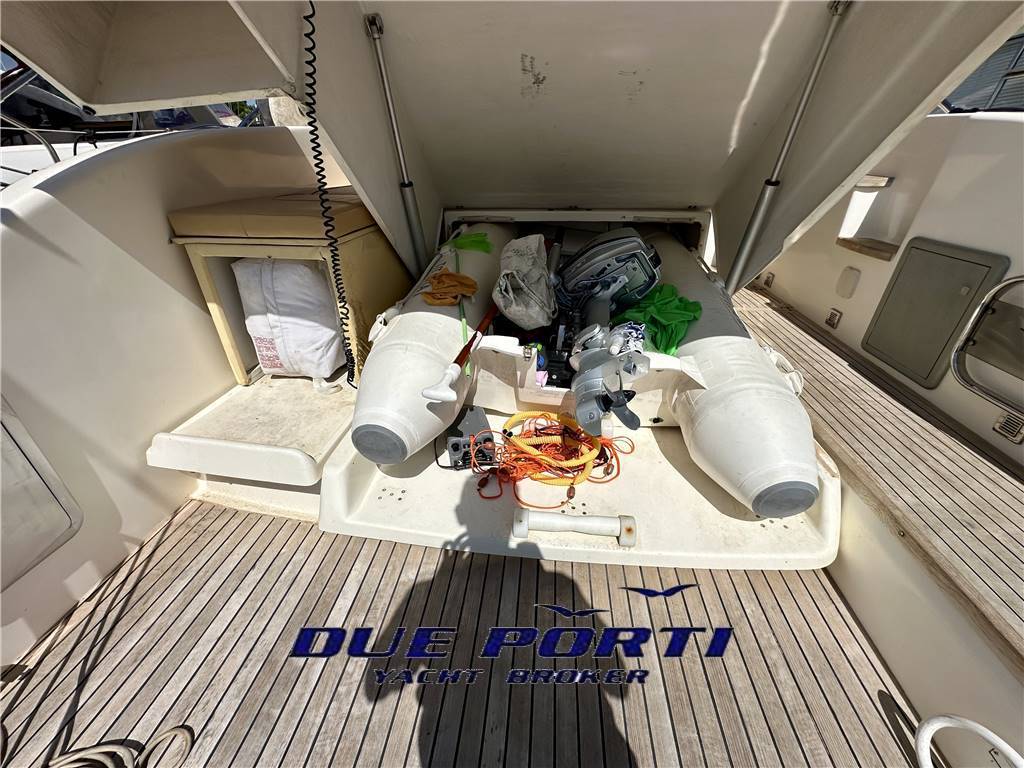 Airon marine 4300 t-top