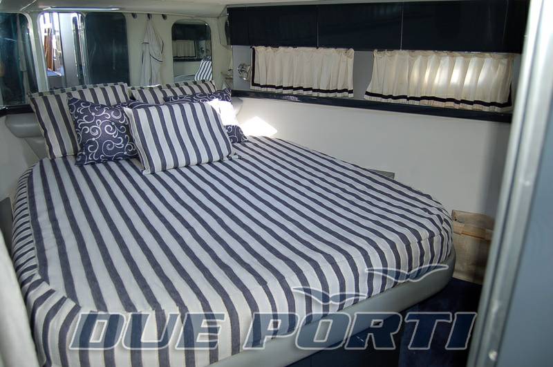 Ferretti 52 fly