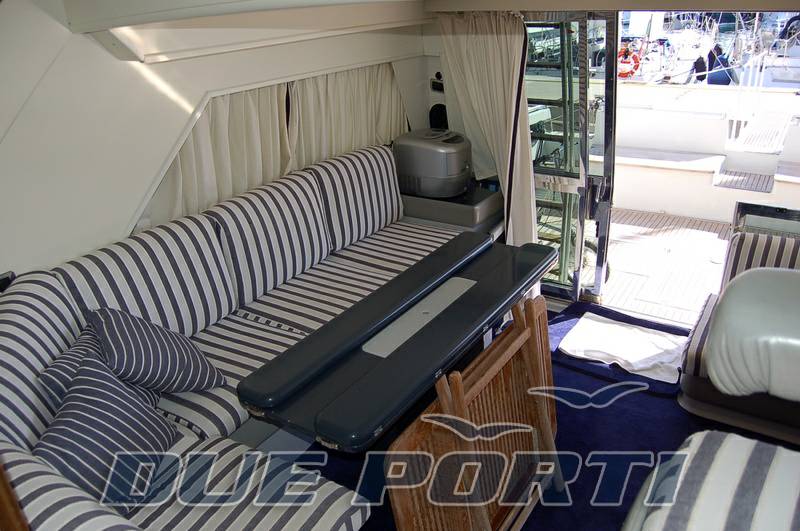 Ferretti 52 fly