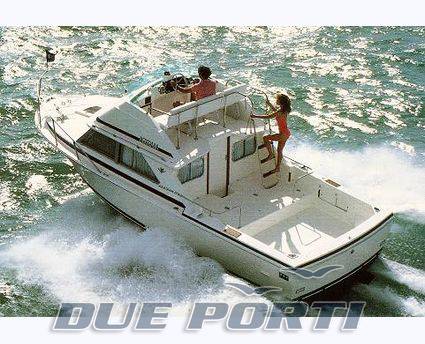 Bertram 28 fly