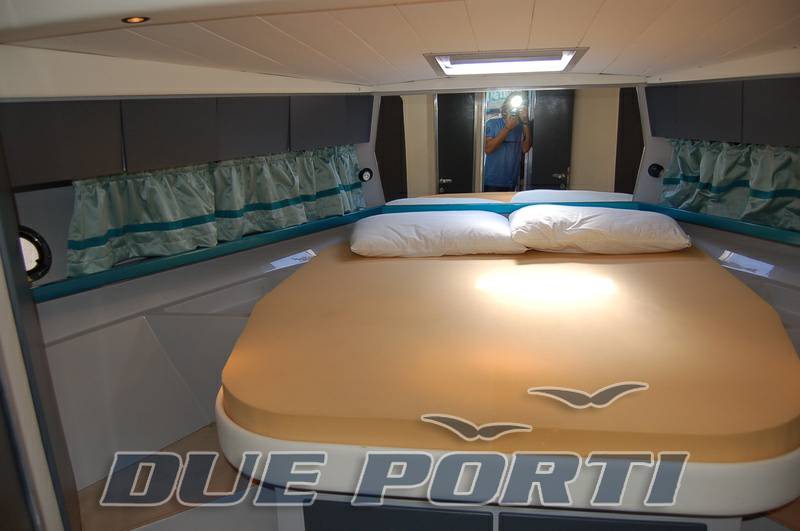 Ferretti 36 fly