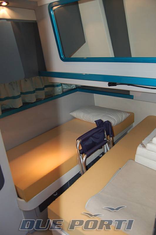 Ferretti 36 fly