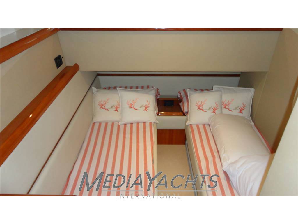 Ferretti yachts Ferretti 590