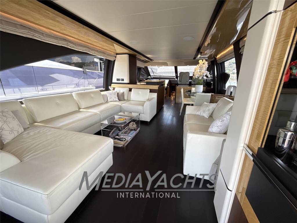 Azimut Fly 72