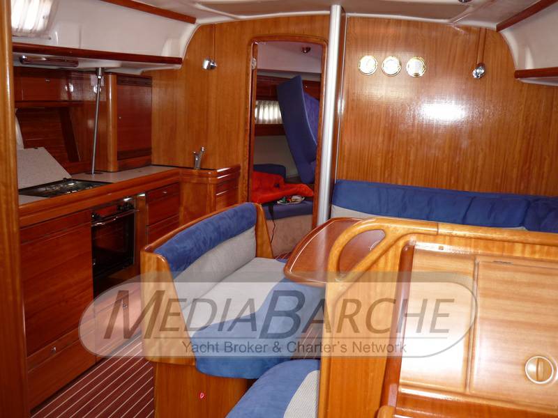 Bavaria 39