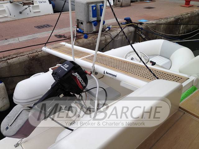 Ferretti 510
