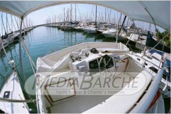 Bertram 30 fly